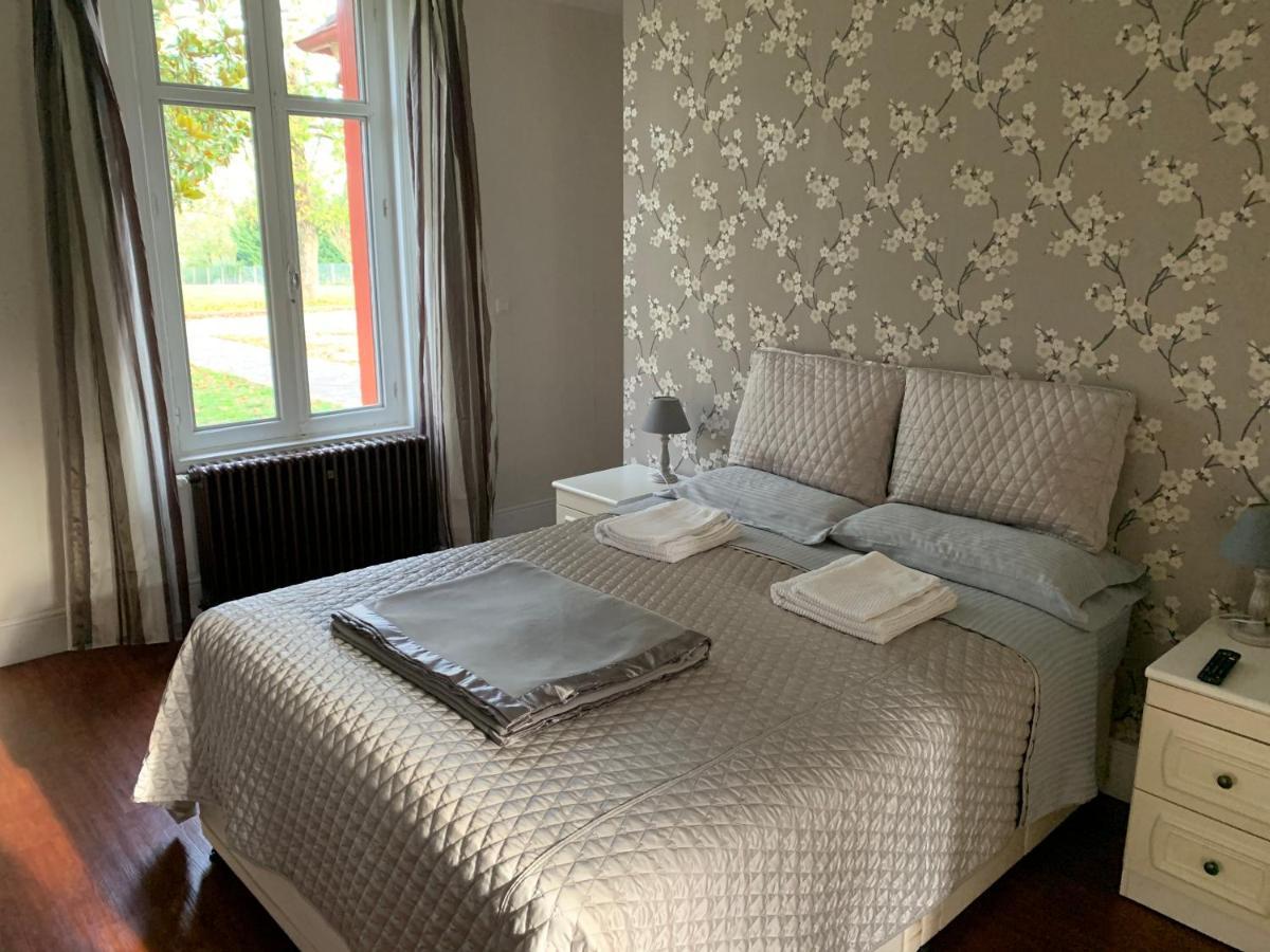 Bed and Breakfast Le Pontet Miramont-de-Guyenne Esterno foto