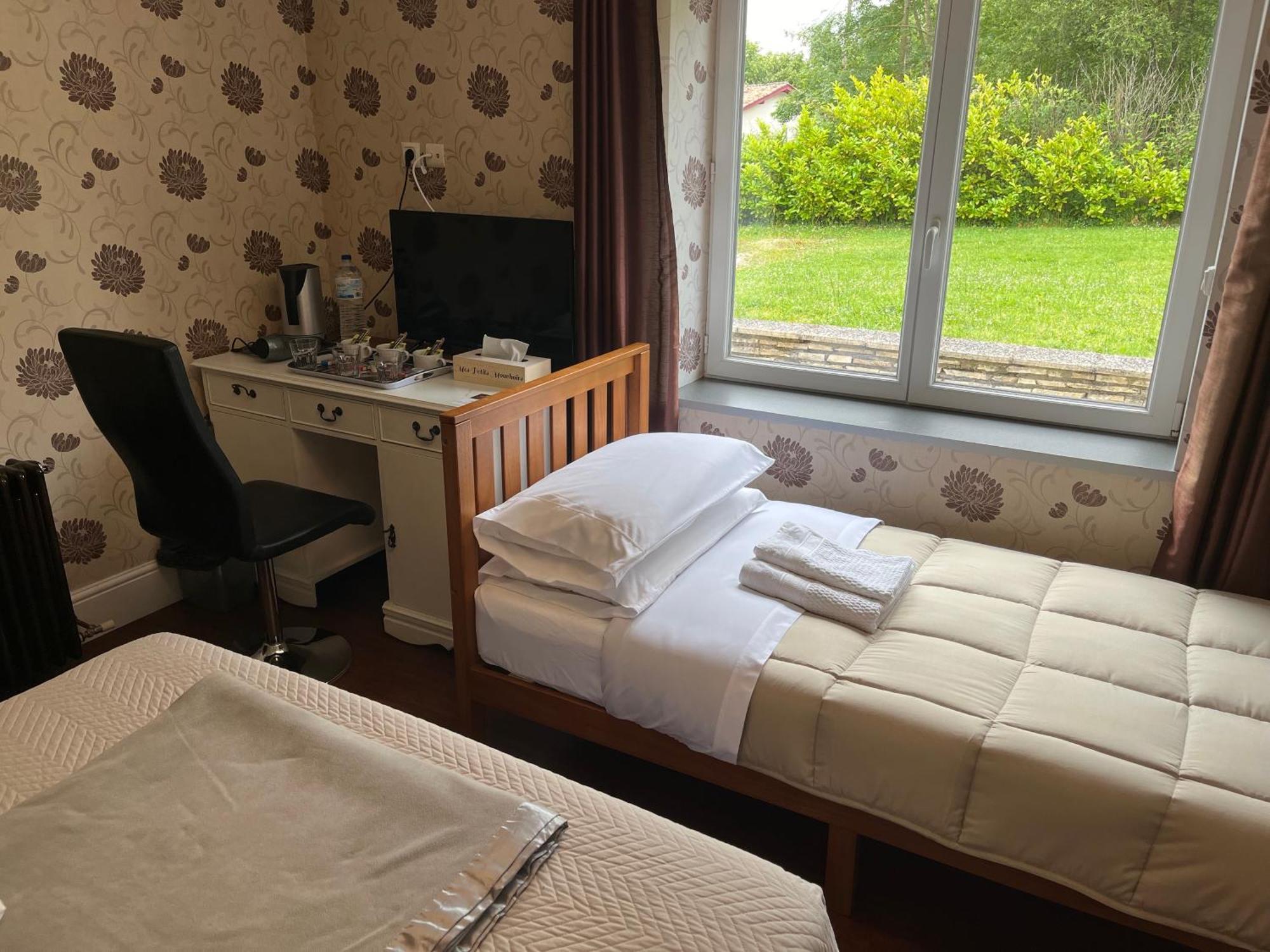 Bed and Breakfast Le Pontet Miramont-de-Guyenne Esterno foto