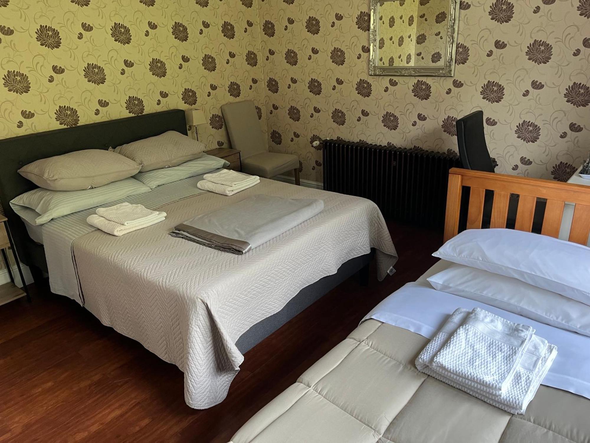 Bed and Breakfast Le Pontet Miramont-de-Guyenne Esterno foto