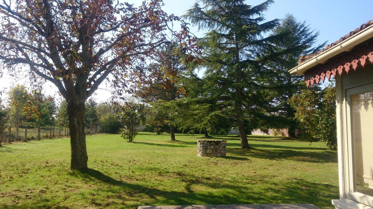 Bed and Breakfast Le Pontet Miramont-de-Guyenne Esterno foto